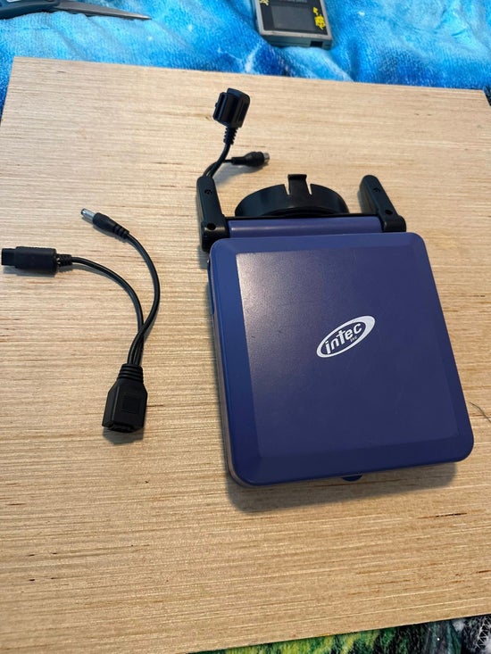 Nintendo GameCube Intec portable screen indigo monitor with Dongle