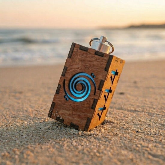 Mersiv - Ear Plug Stash Lantern