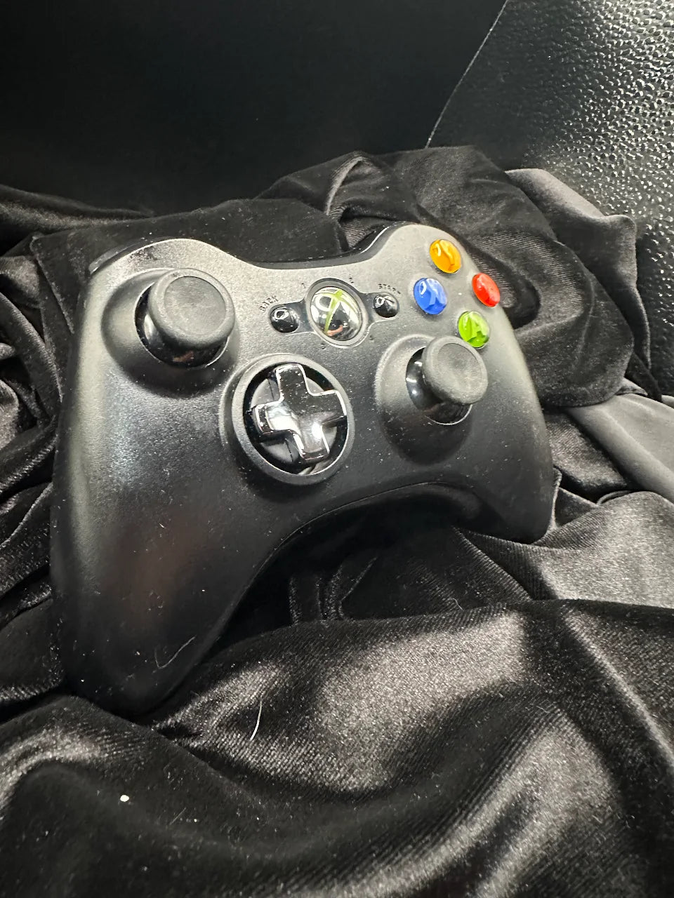 Xbox Controller Bundle (Untested Game Controller)