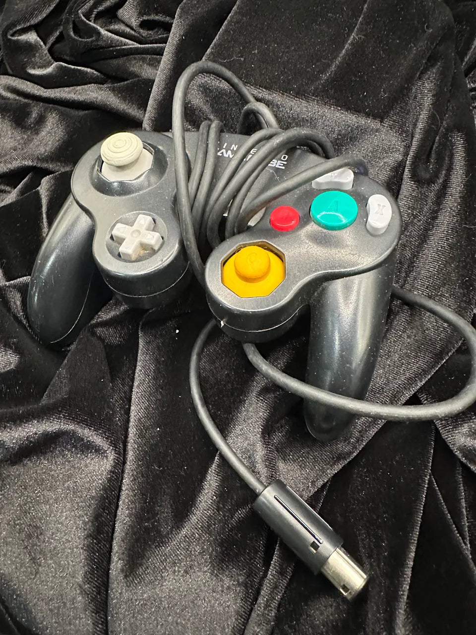 Nintendo GameCube Black Wired Controller
